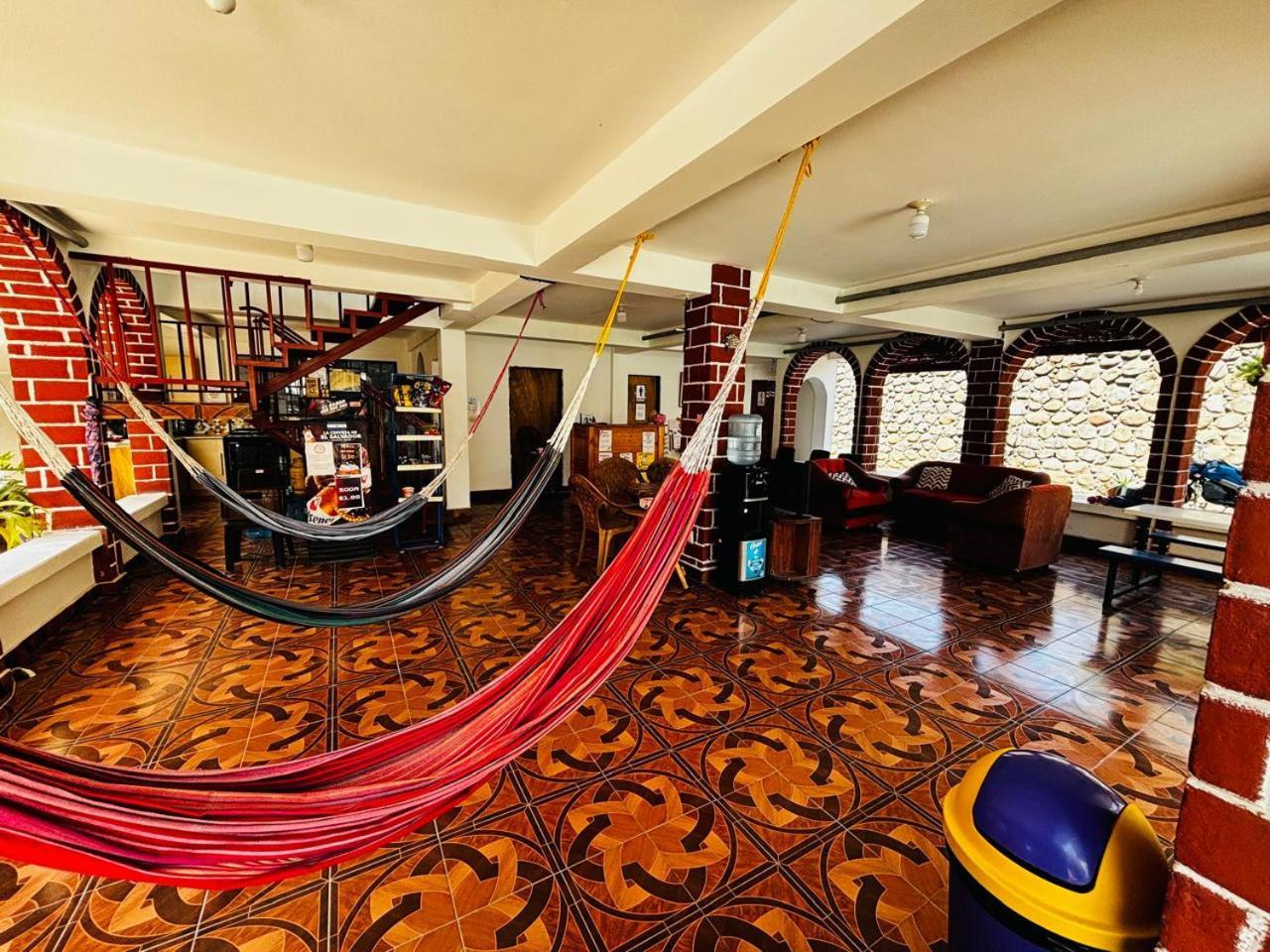 La Casona Sv Hostal Ла-Либертад Экстерьер фото